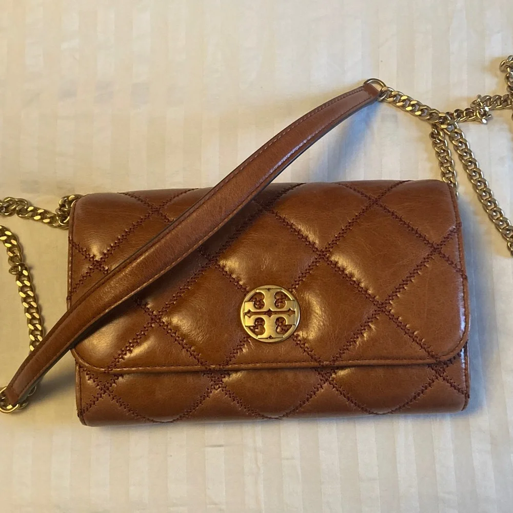 Tory Burch tory burch